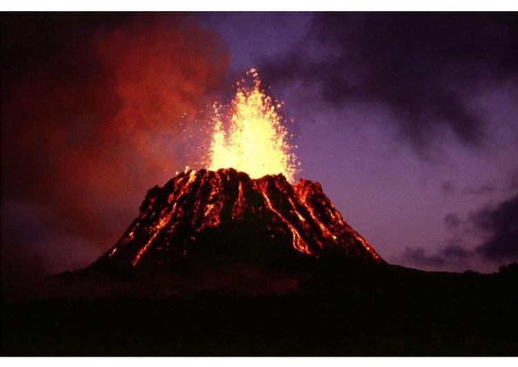 Foto erupÃ§Ã£o de vulcÃ£o 