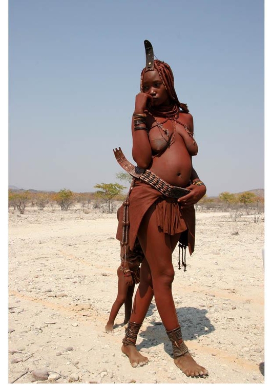 Foto jovem mulher Himba, NamÃ­bia