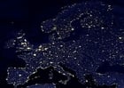 a terra a noite - áreas urbanizadas na Europa