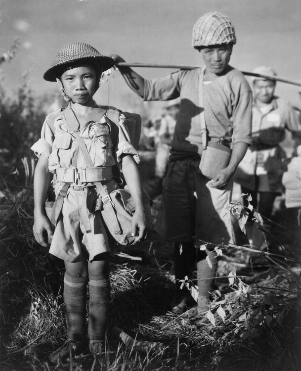 Foto crianÃ§as soldados 