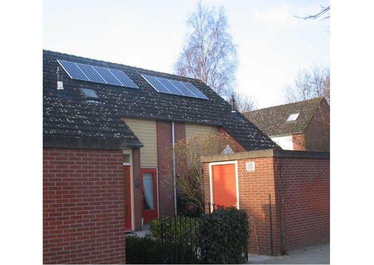 Foto energia solar - painÃ©is solares no telhado