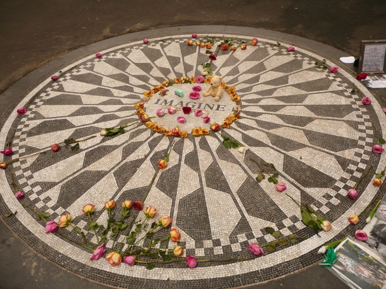Foto New York - Memorial a John Lennon 
