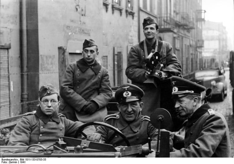 Foto PolÃ´nia - gueto Litzmannstadt - soldados alemÃ£es 