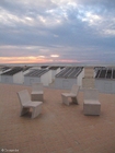 praia com cabanas