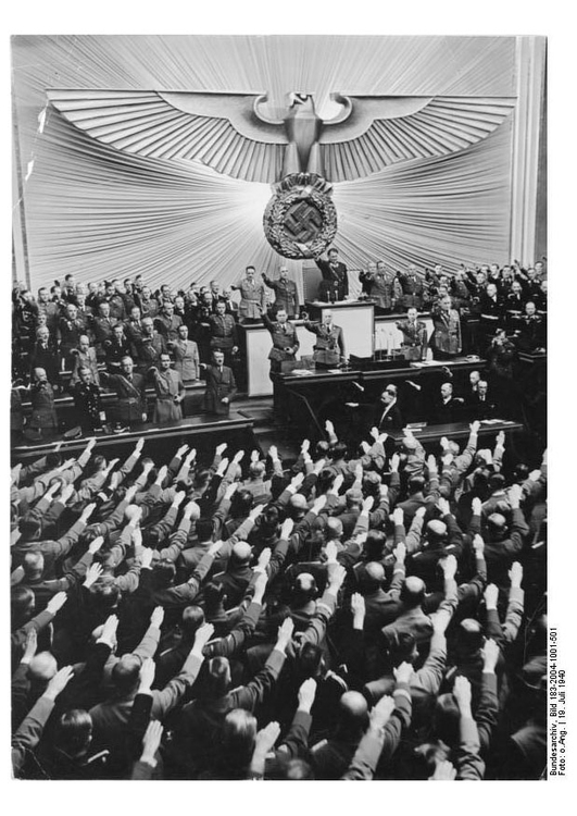 Foto reuniÃ£o do Reichstag