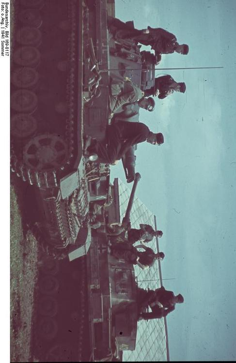 Russia - soldados com tanques IV