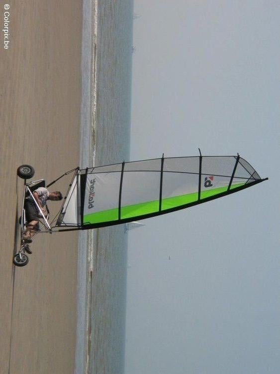 windsurf de areia