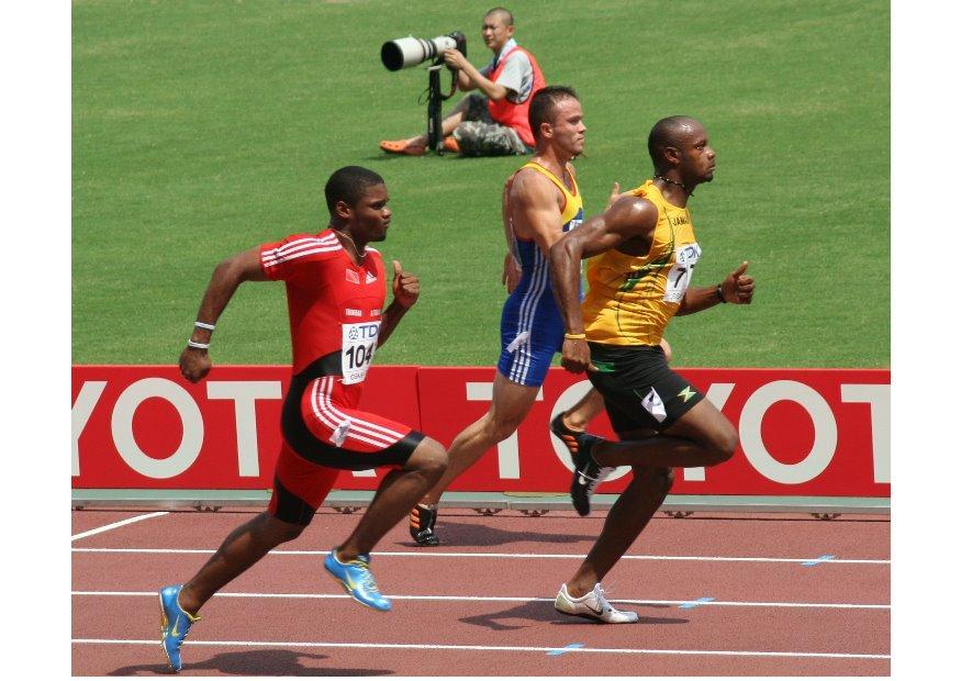 corrida de 100 m Foto corrida de 100 m