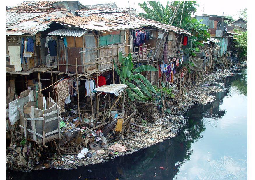 favela em jakarta Foto favela em jakarta
