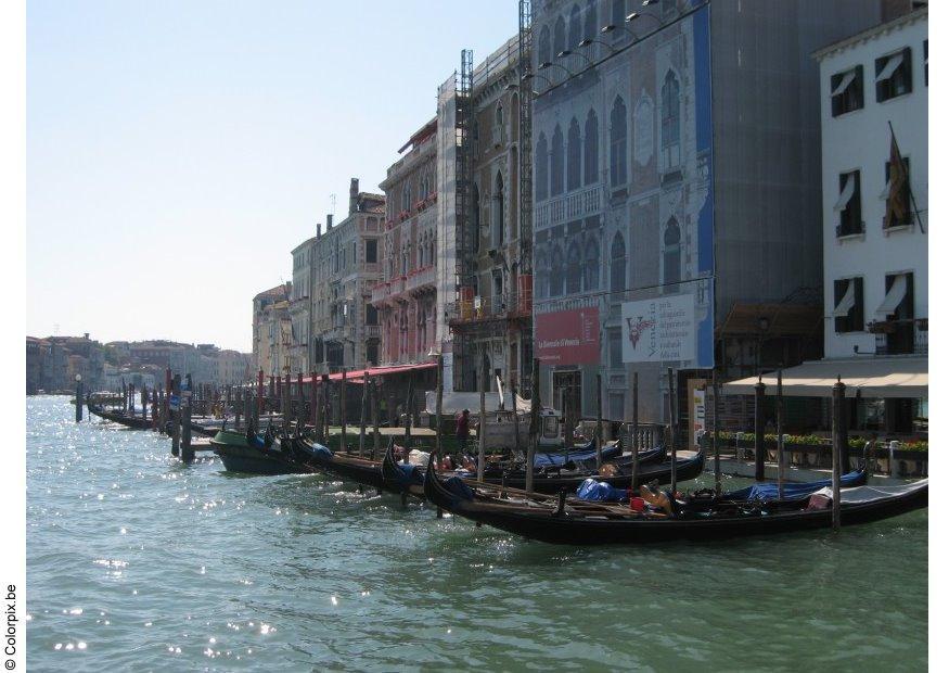 gA´ndolas no grand canal Foto gA´ndolas no grand canal