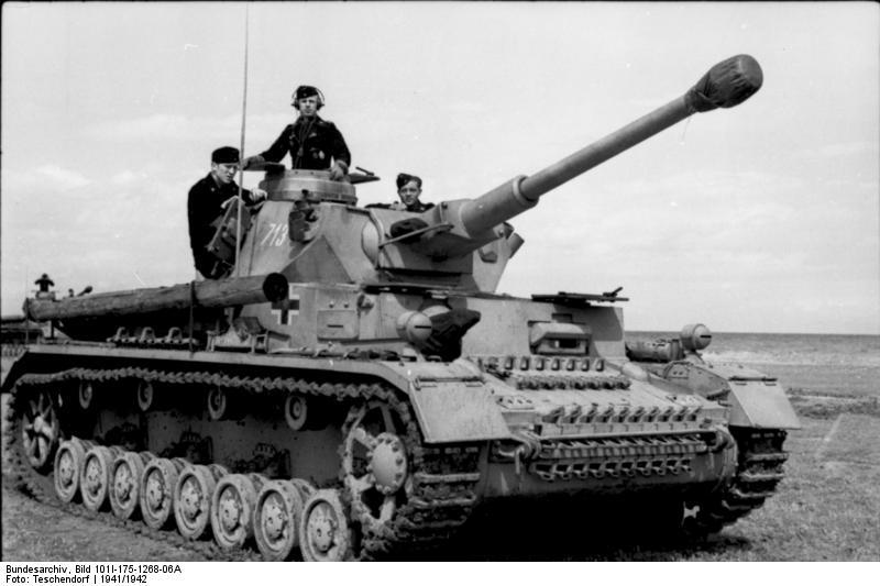 grA©cia, tanque iv Foto grA©cia, tanque iv
