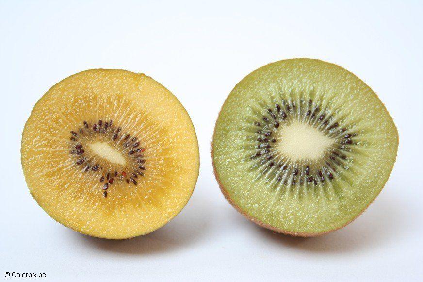 kiwi amarelo e verde Foto kiwi amarelo e verde