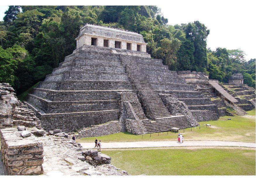 templo maya palenque Foto templo maya palenque