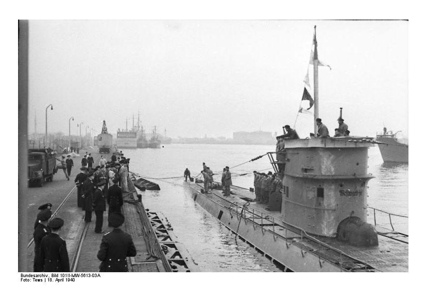 u37 chega em wilhelmshafen Foto u37 chega em wilhelmshafen