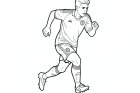um jogador de futebol em corrida